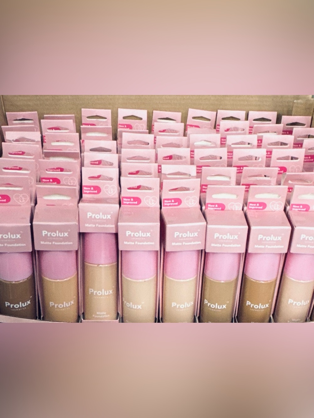 NWT 91 COUNT VIRAL Prolux cosmetics matte liquid foundation makeup 1.35oz/40ml